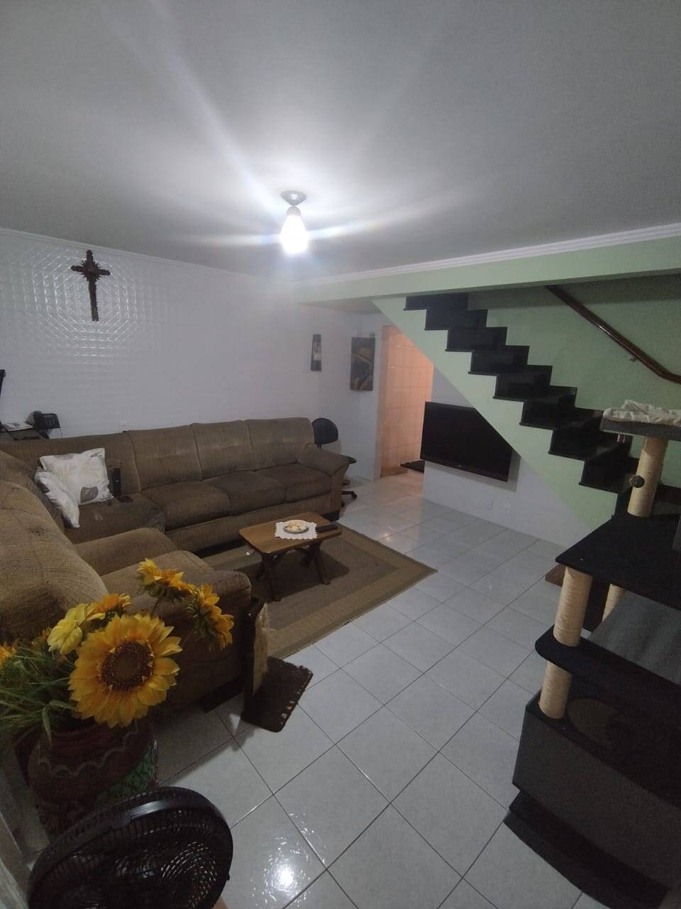 Casa à venda com 3 quartos, 148m² - Foto 2