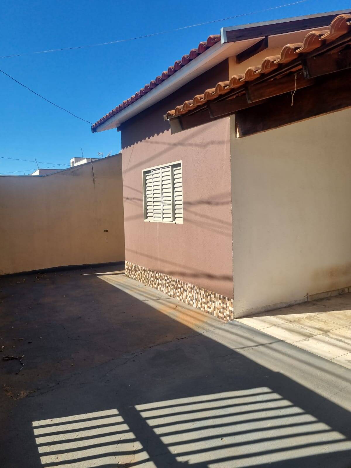 Casa à venda com 2 quartos, 250m² - Foto 12