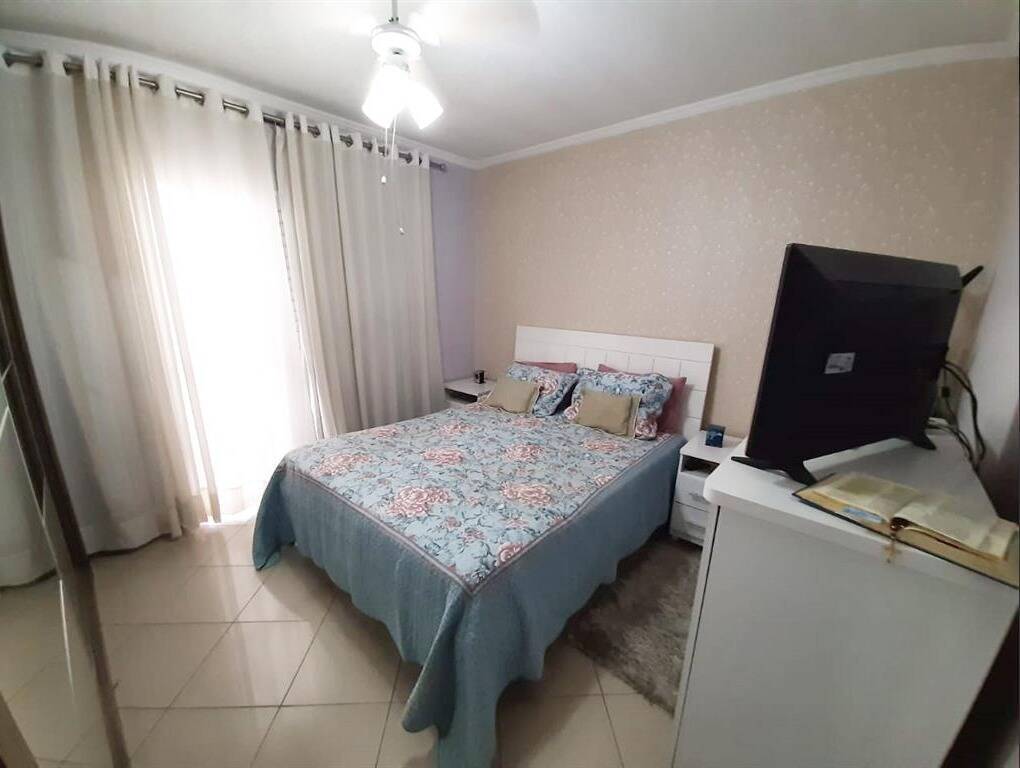 Casa à venda com 4 quartos, 170m² - Foto 7