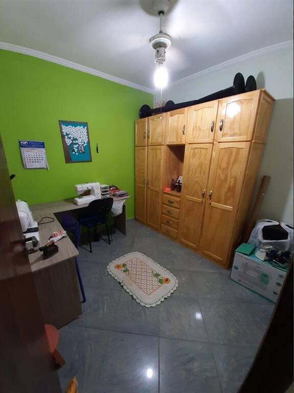 Casa à venda com 4 quartos, 170m² - Foto 12