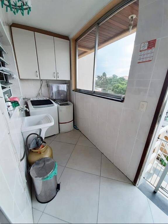 Casa à venda com 4 quartos, 170m² - Foto 18