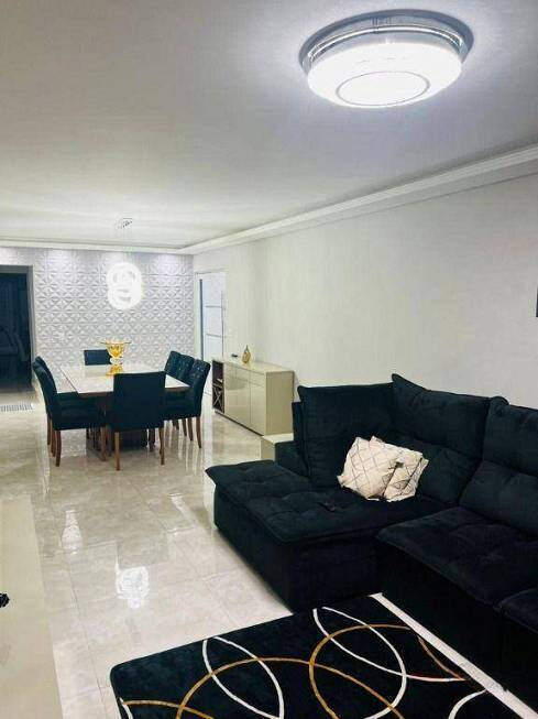 Casa à venda com 3 quartos, 310m² - Foto 2