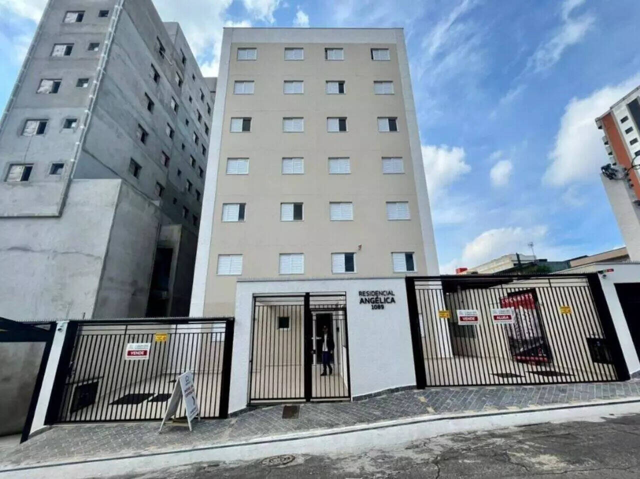 Apartamento à venda com 2 quartos, 49m² - Foto 24