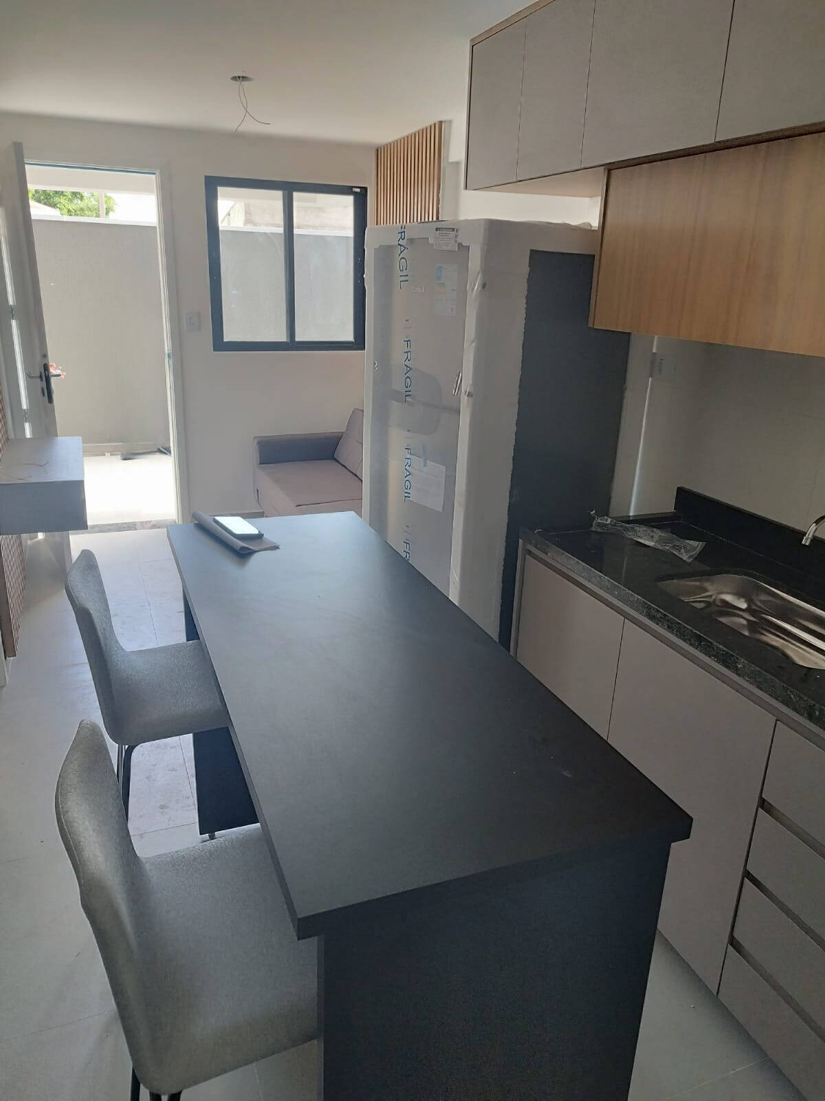 Apartamento à venda com 1 quarto, 27m² - Foto 2