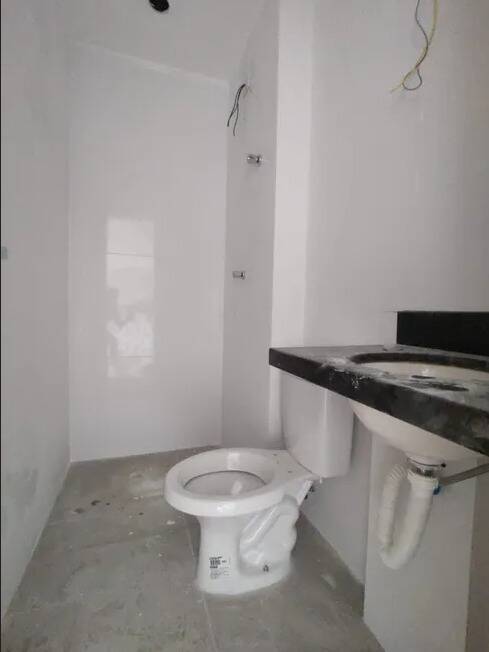 Apartamento à venda com 2 quartos, 33m² - Foto 8