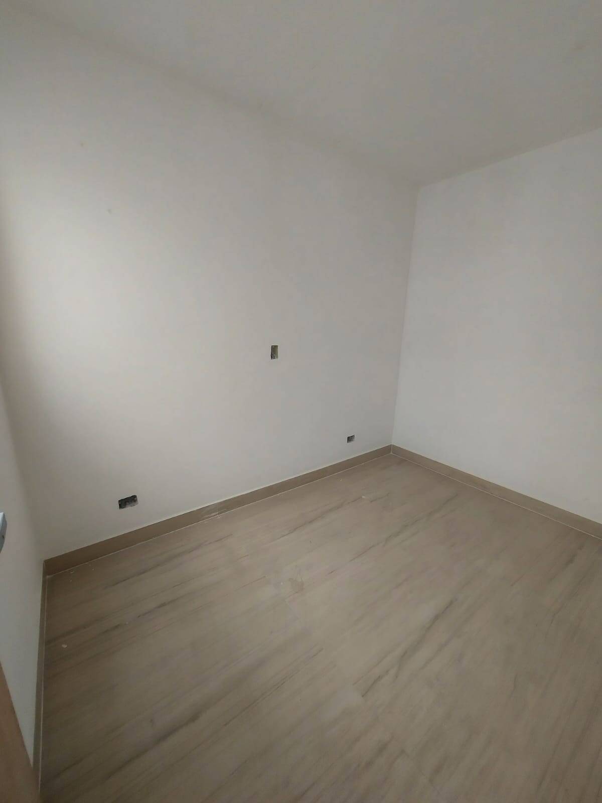 Casa à venda com 3 quartos, 108m² - Foto 11