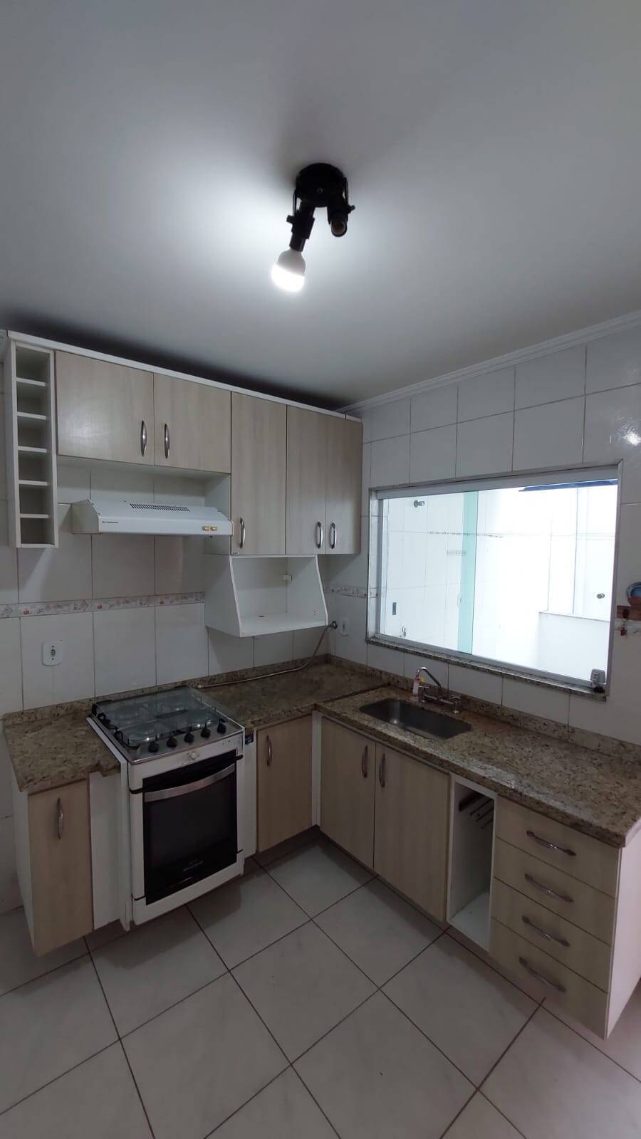 Casa à venda com 3 quartos, 150m² - Foto 8