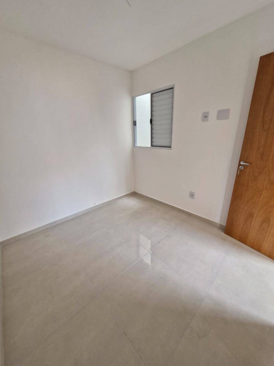 Apartamento à venda com 2 quartos, 40m² - Foto 9