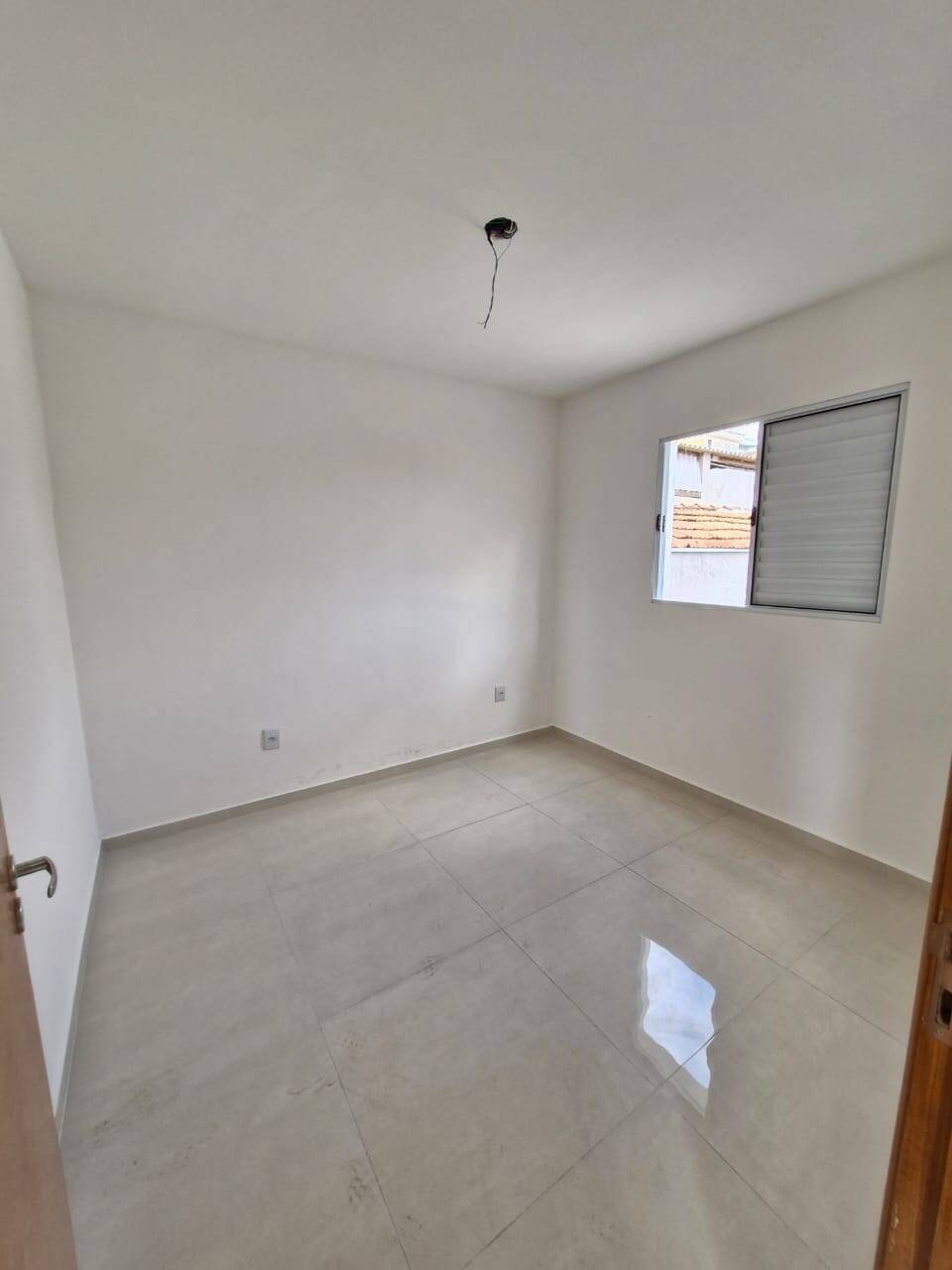 Apartamento à venda com 2 quartos, 40m² - Foto 14