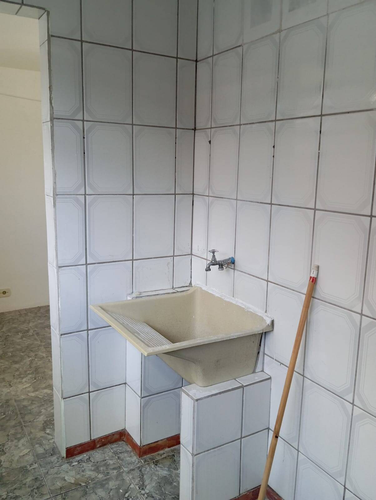 Apartamento à venda com 2 quartos, 56m² - Foto 11