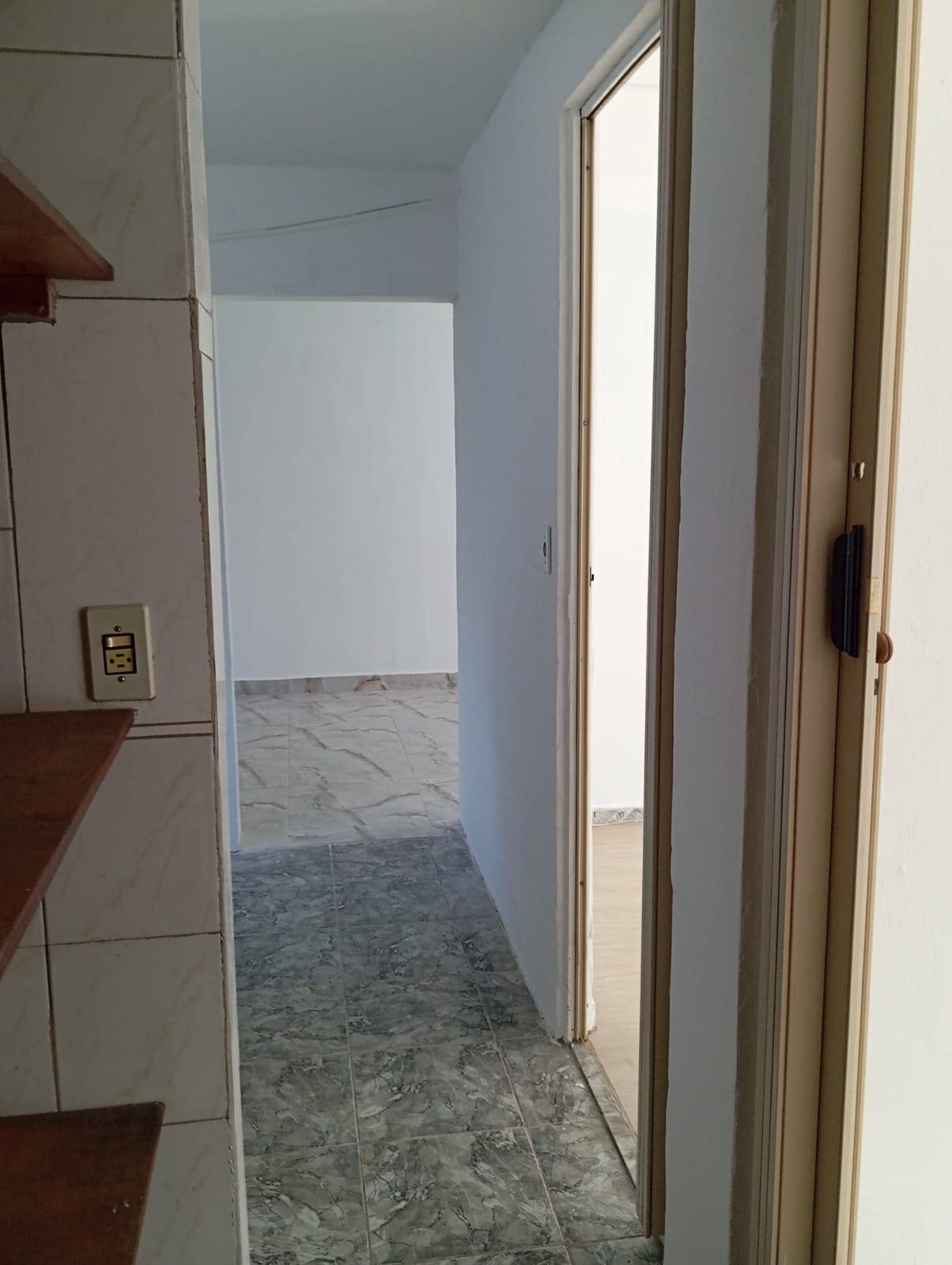 Apartamento à venda com 2 quartos, 56m² - Foto 8