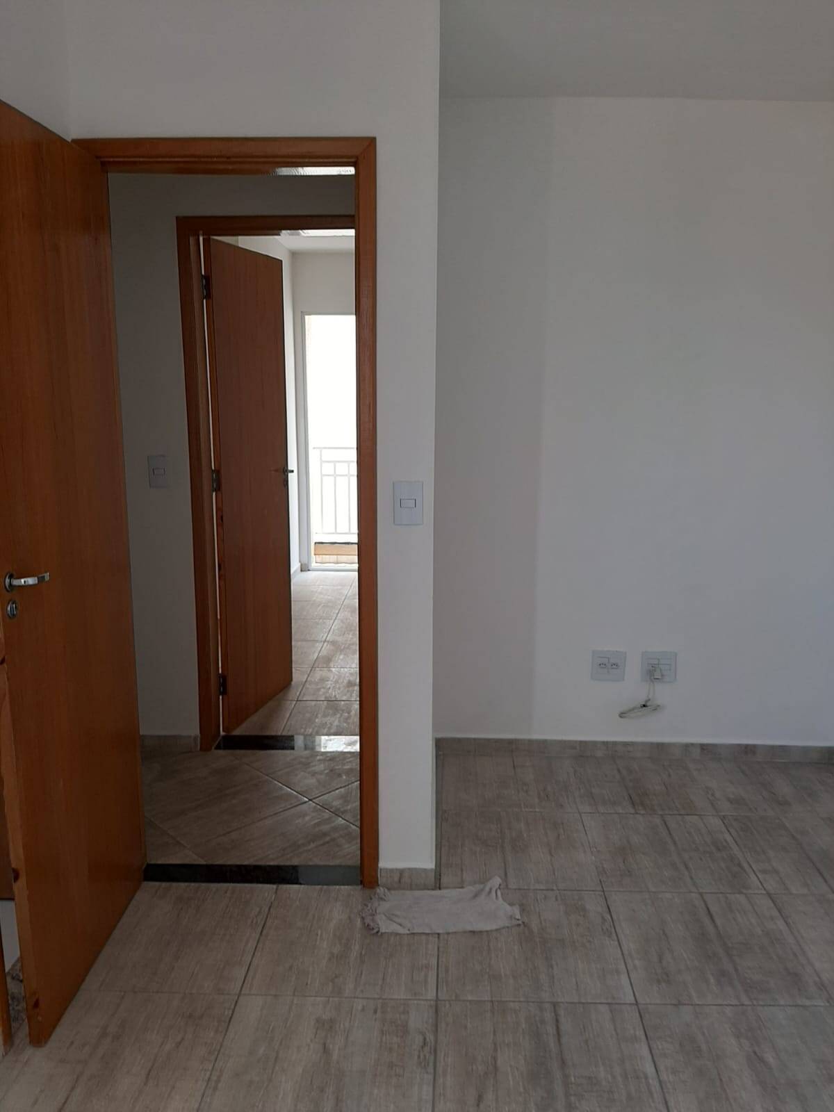 Casa à venda com 2 quartos, 55m² - Foto 9