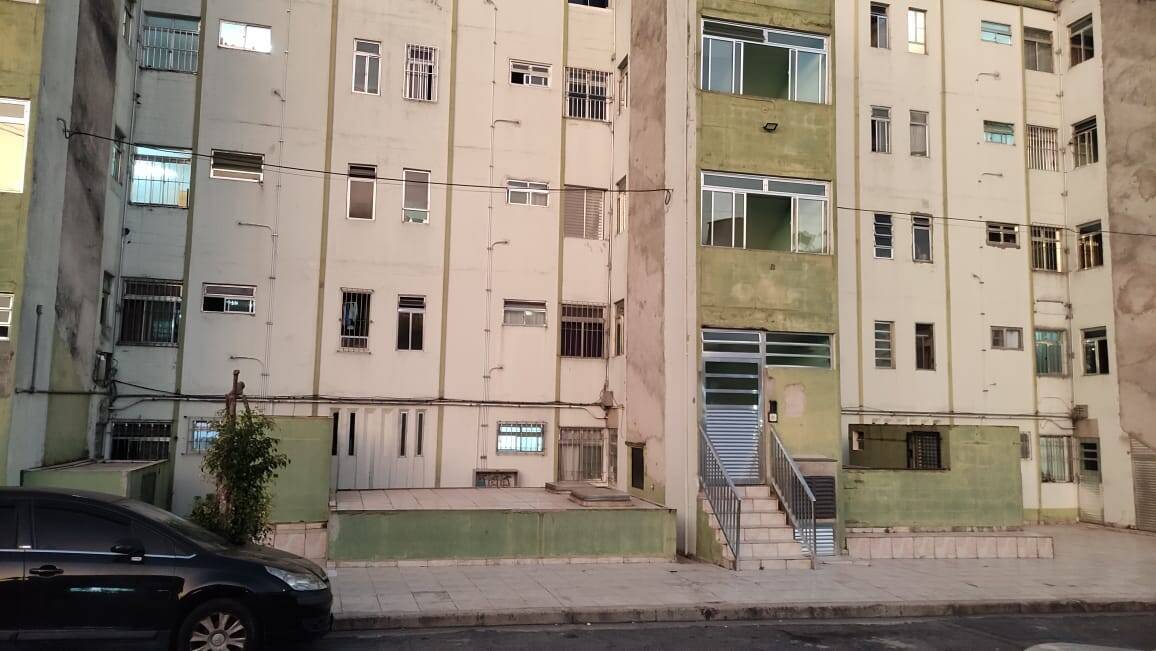 Apartamento à venda com 2 quartos, 44m² - Foto 13