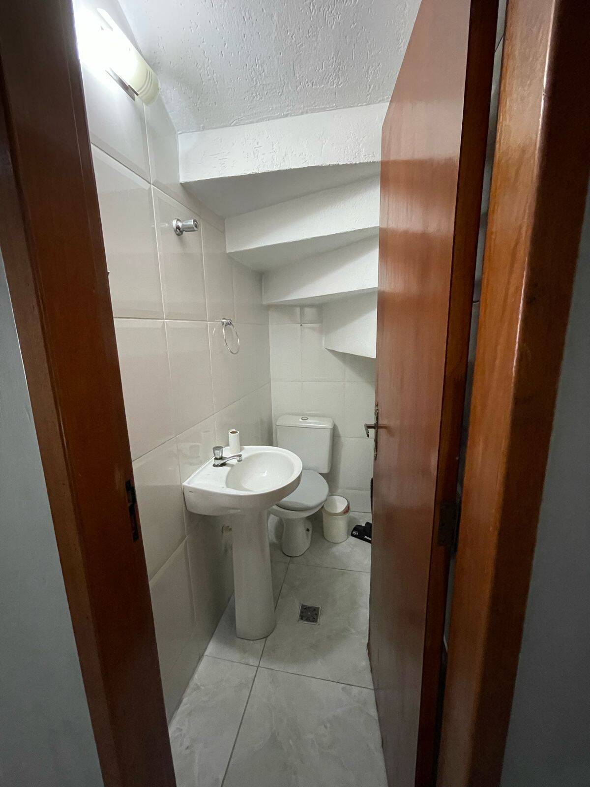 Casa à venda com 2 quartos, 69m² - Foto 5