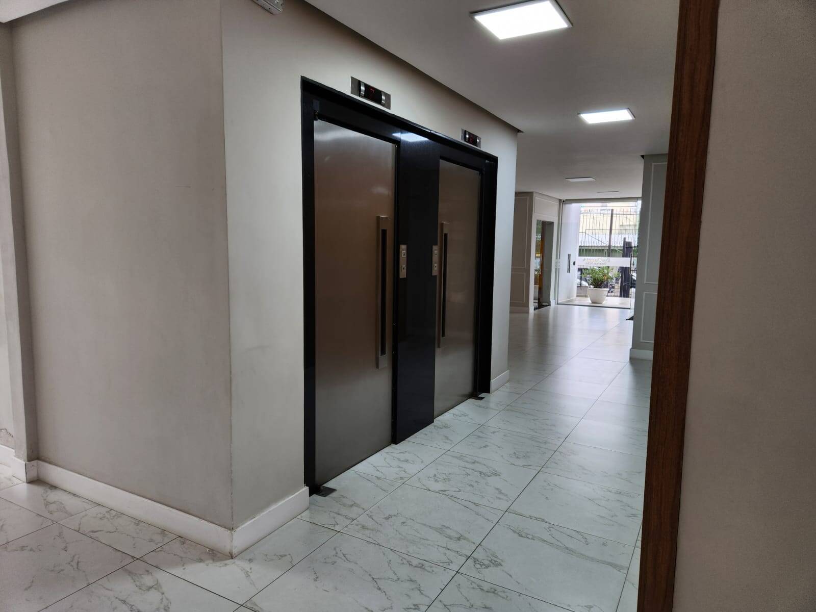 Apartamento à venda com 3 quartos, 88m² - Foto 15