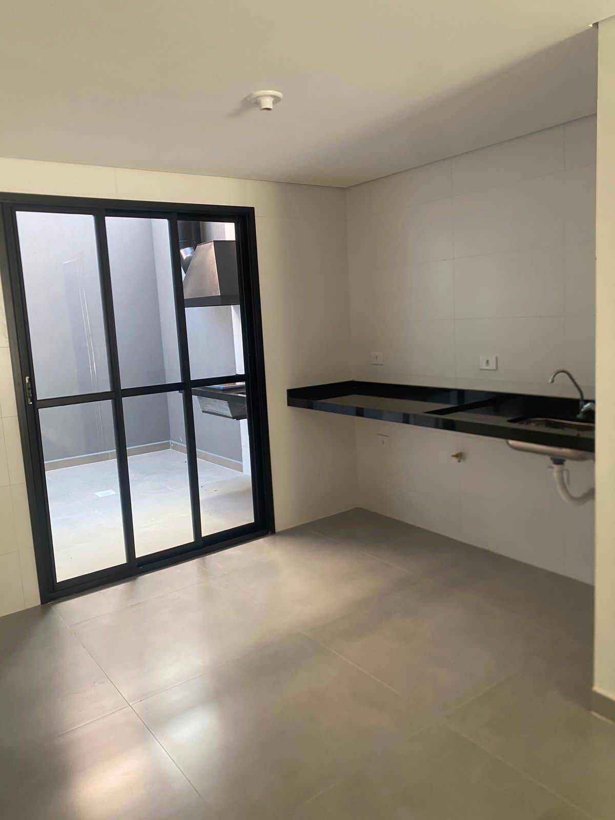 Casa à venda com 2 quartos, 108m² - Foto 13