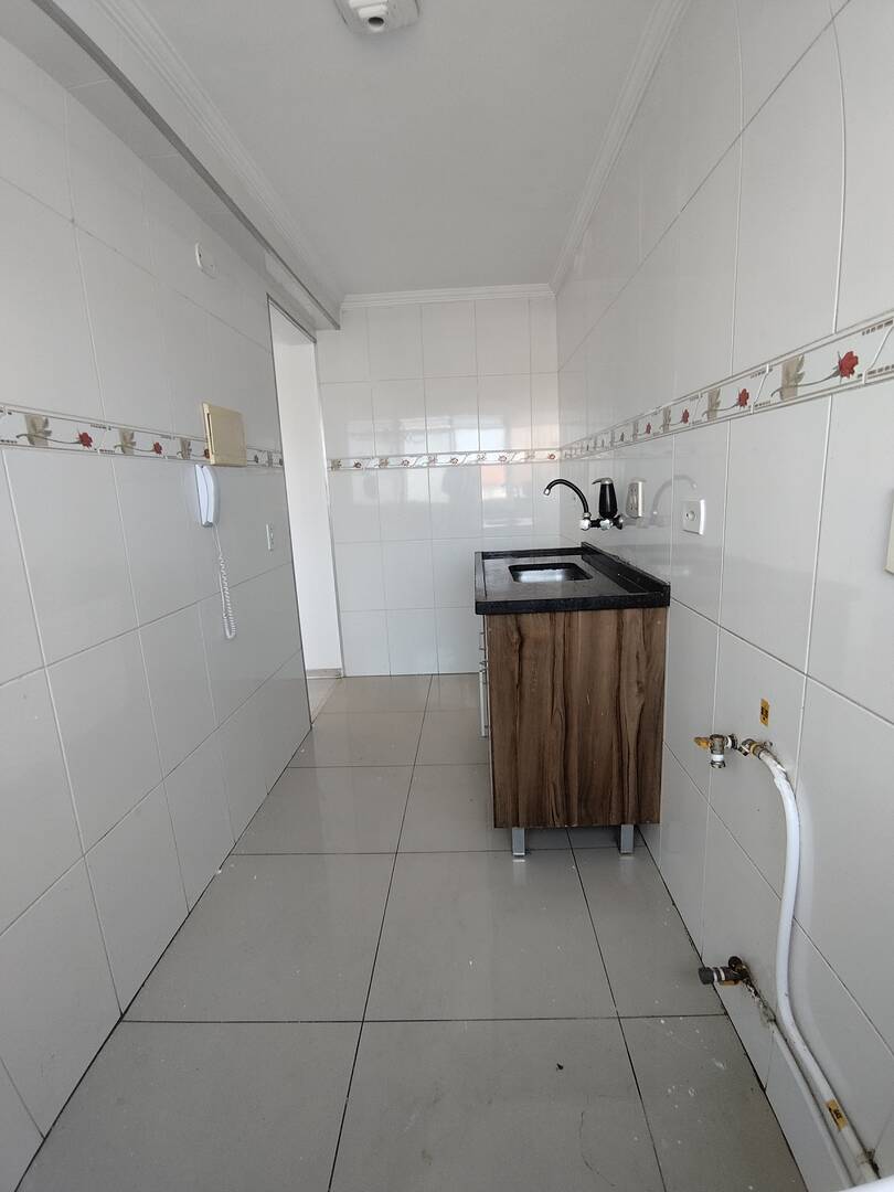 Apartamento à venda com 2 quartos, 43m² - Foto 8