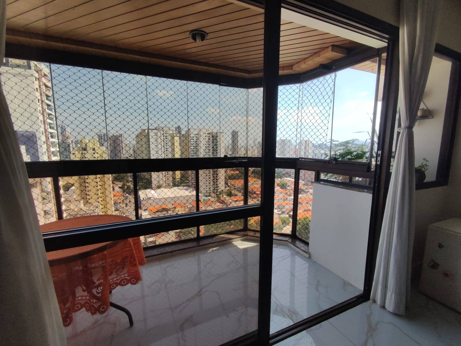 Apartamento à venda com 3 quartos, 125m² - Foto 3