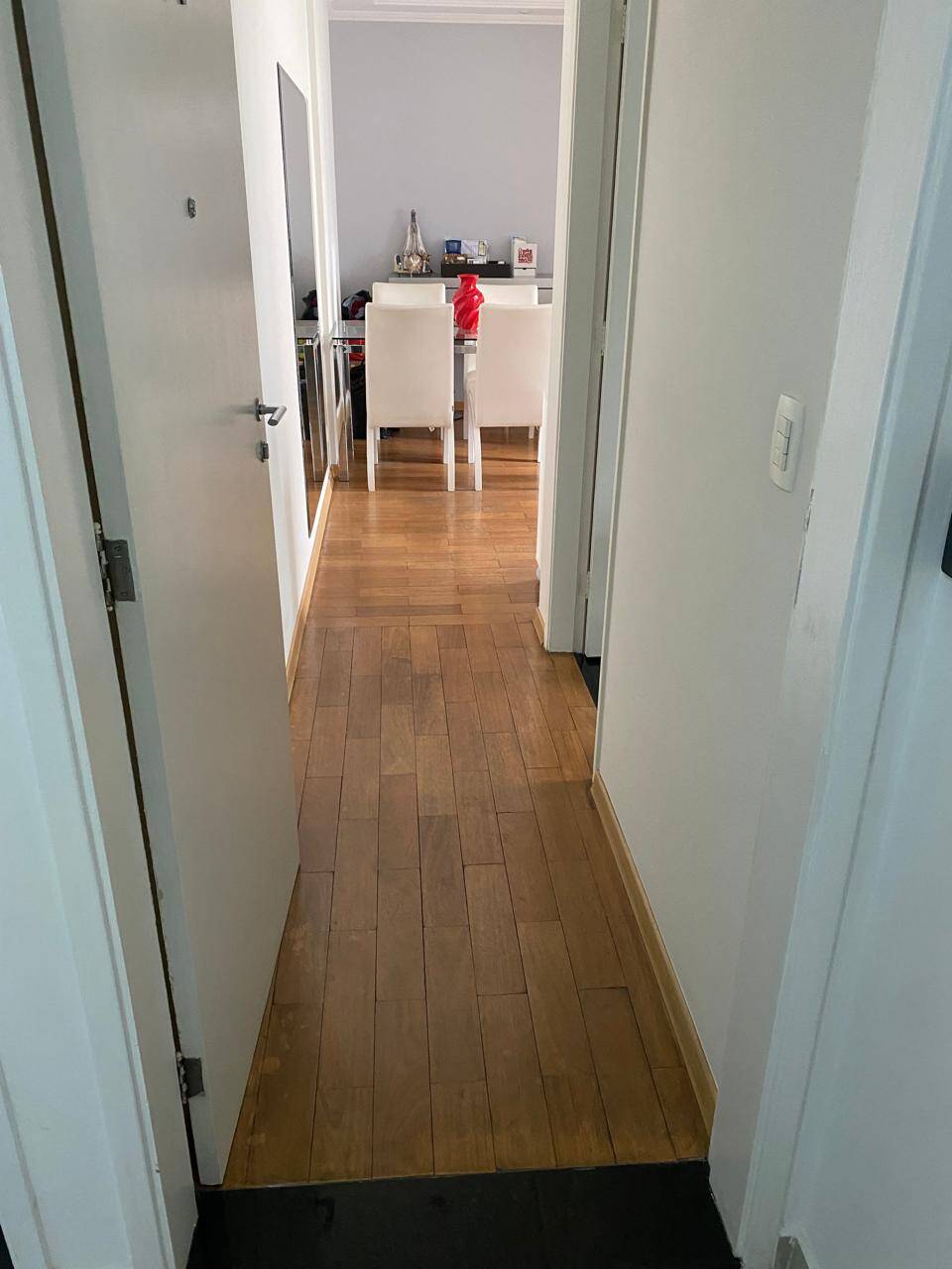 Apartamento à venda com 2 quartos, 60m² - Foto 4