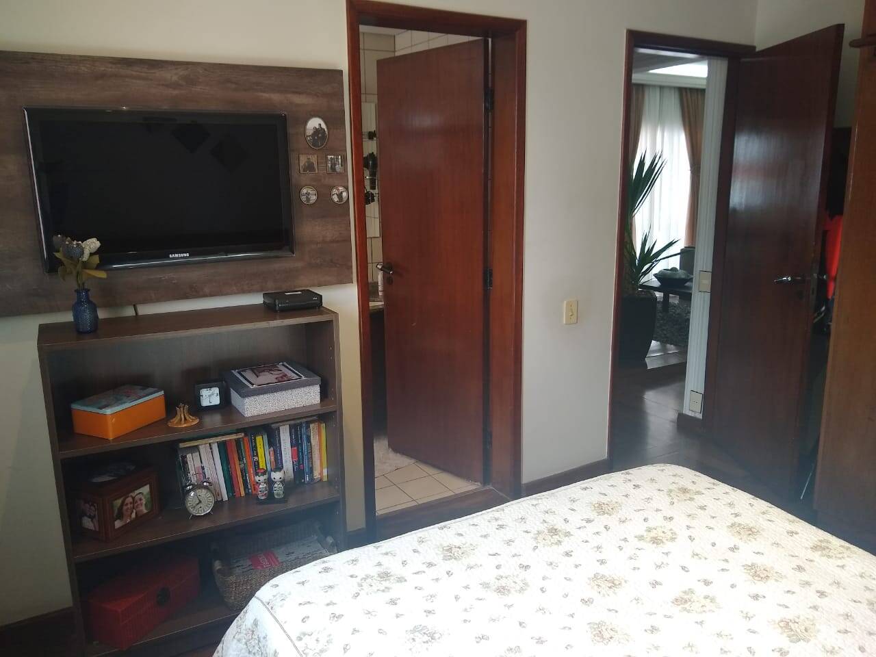 Apartamento à venda com 3 quartos, 107m² - Foto 11