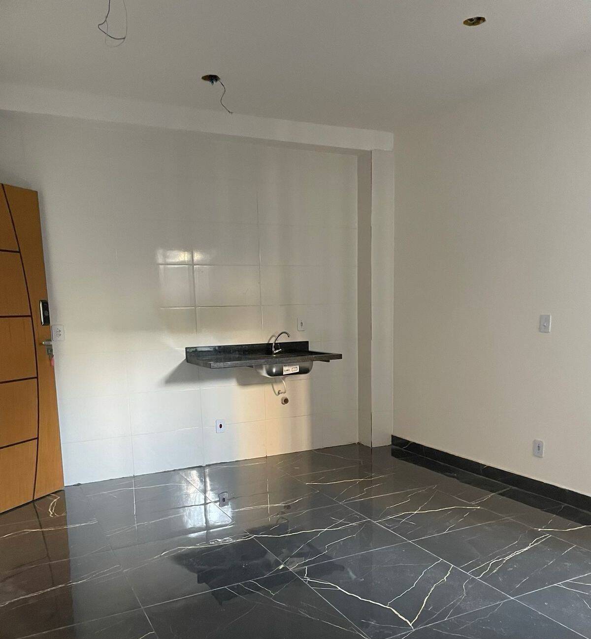 Apartamento à venda com 1 quarto, 17m² - Foto 2