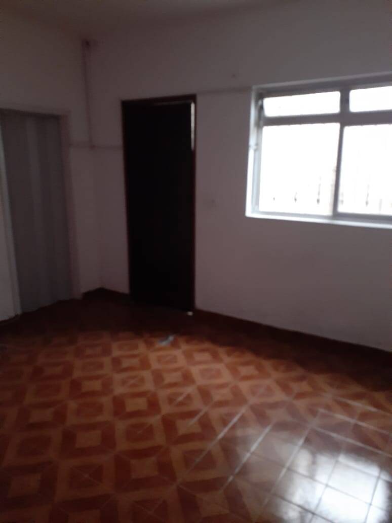 Casa à venda com 3 quartos, 180m² - Foto 8