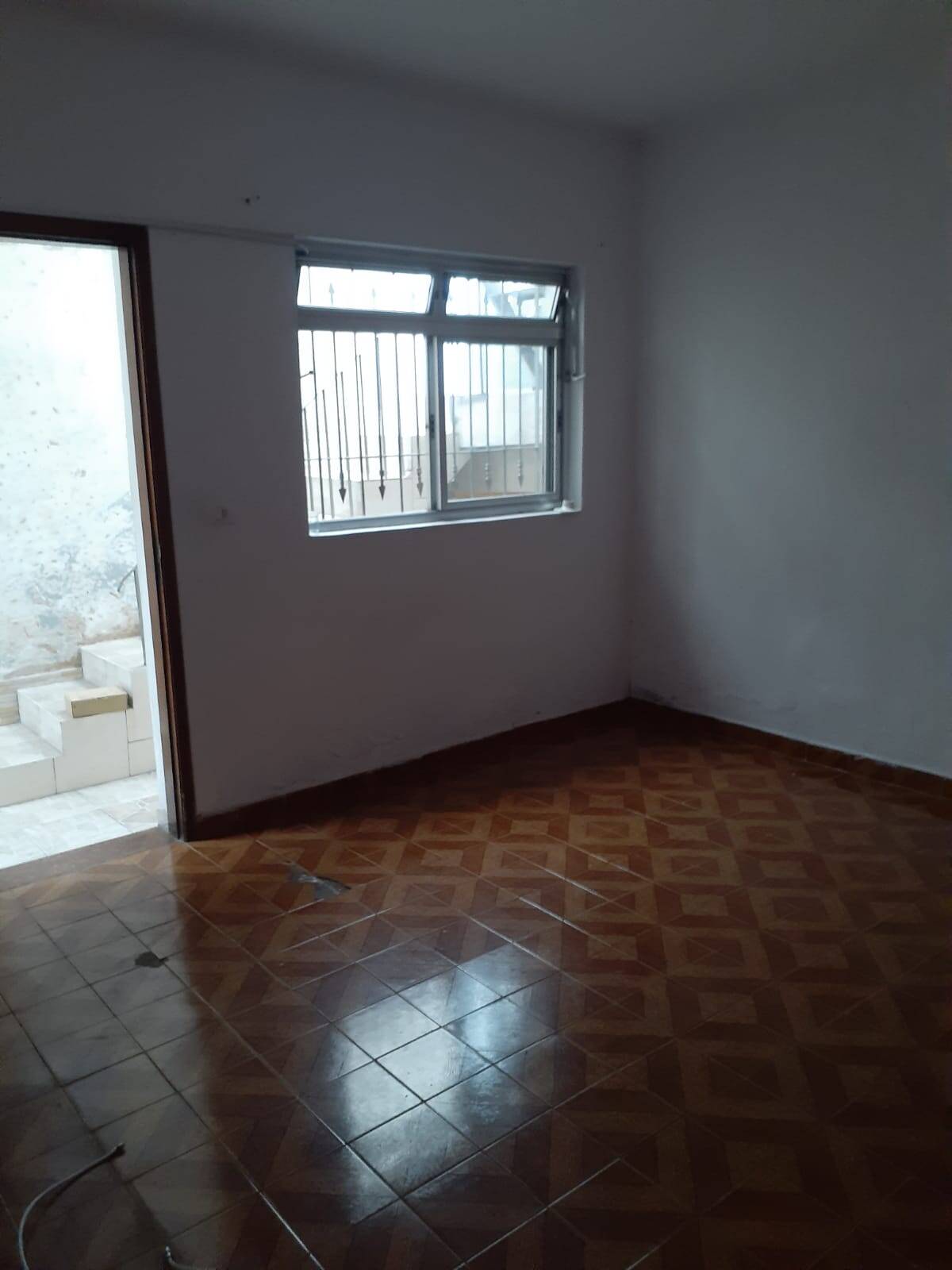 Casa à venda com 3 quartos, 180m² - Foto 4